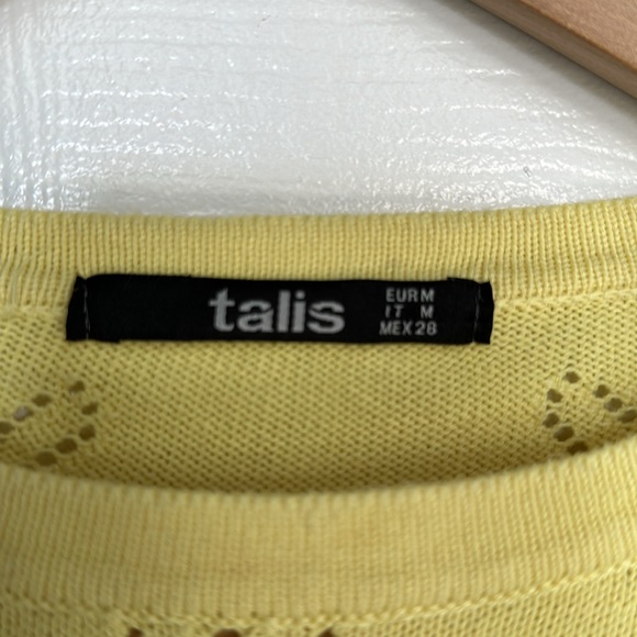 Beautiful heart sweater by Talis - Picture 3 of 5